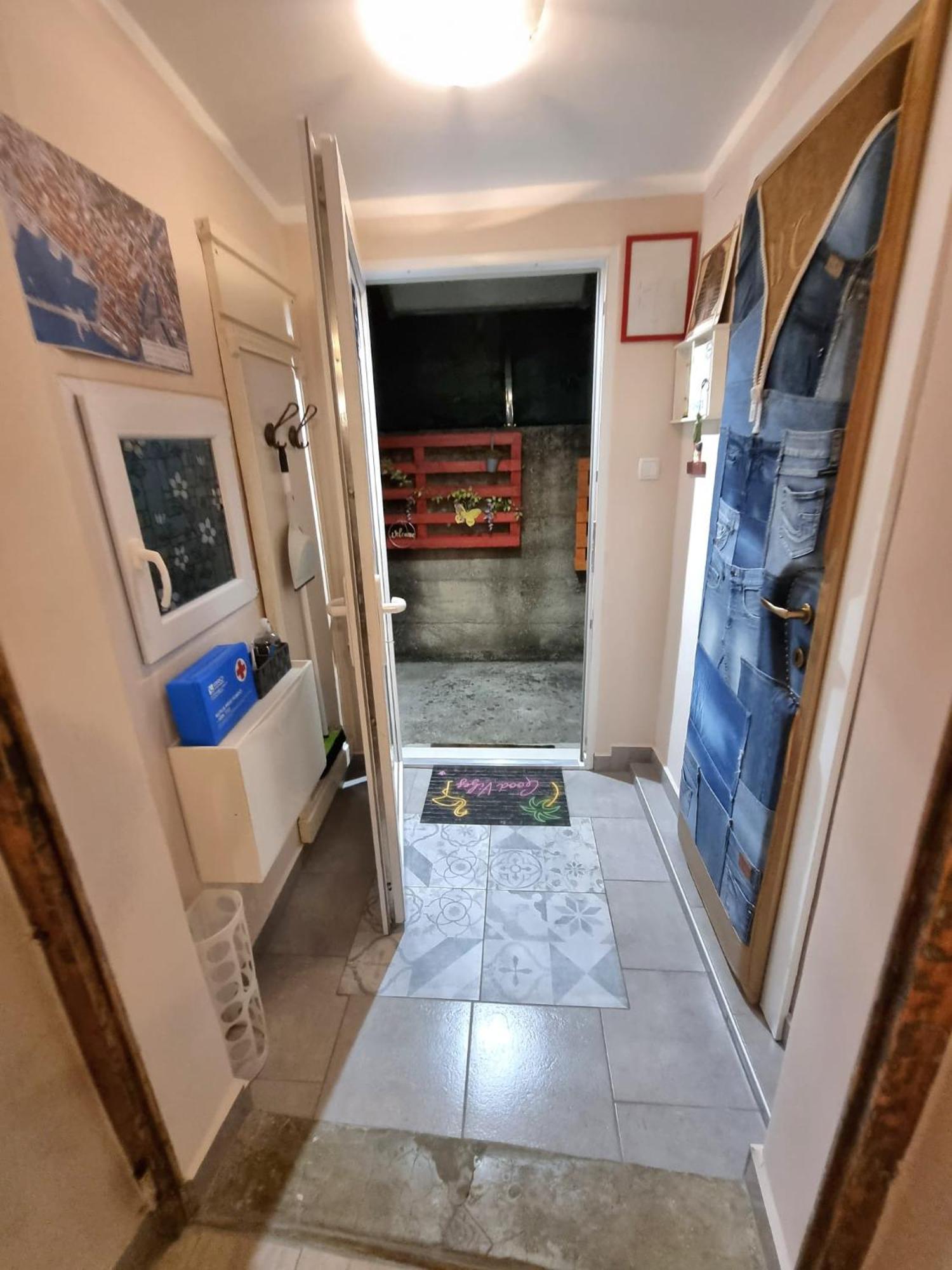 רייקה Darlea Apartman מראה חיצוני תמונה