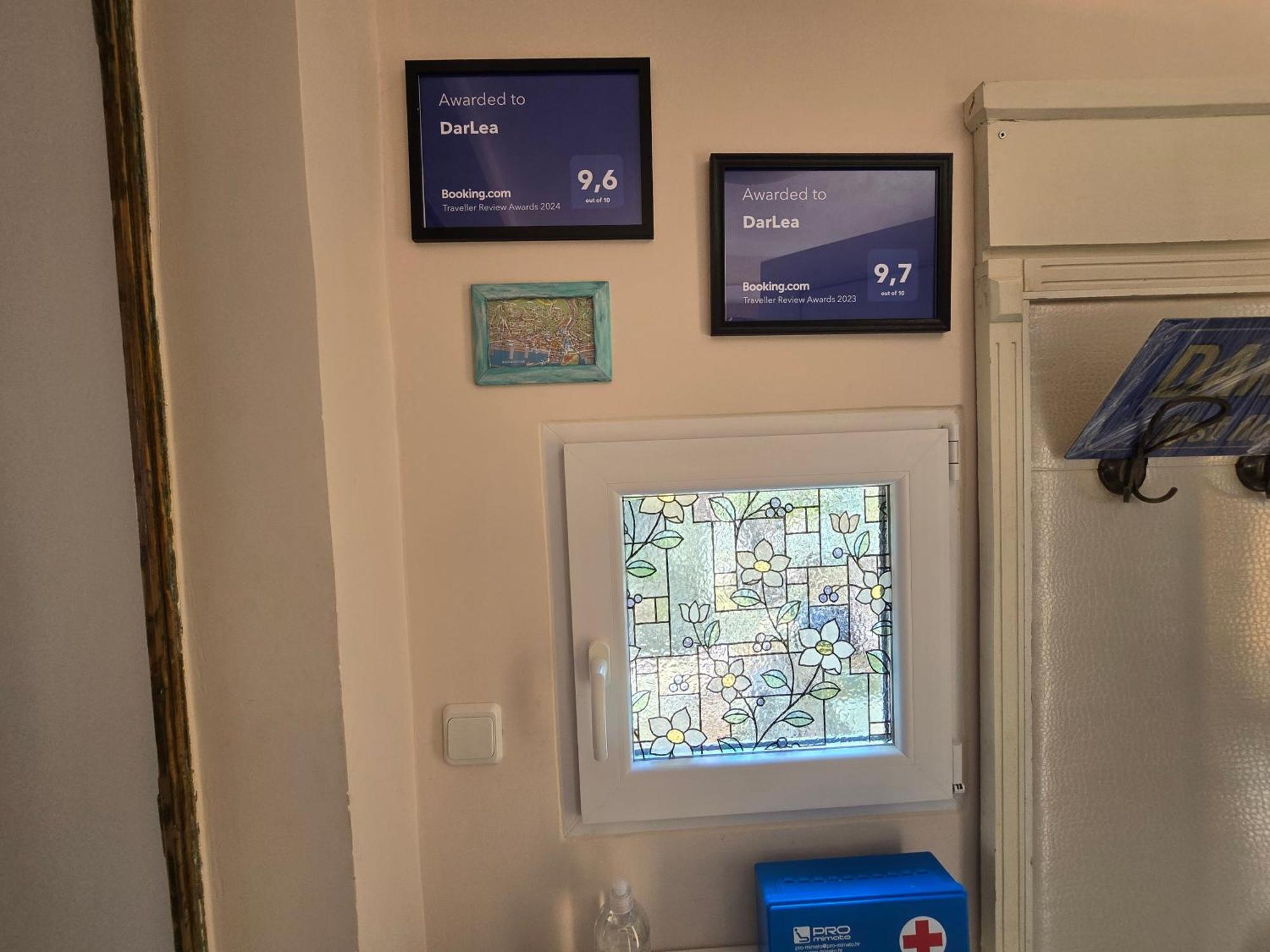 רייקה Darlea Apartman מראה חיצוני תמונה